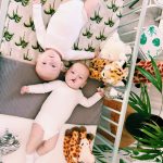 Aila heeft een eeneiige tweeling, maar één baby heeft en schisis en de ander niet?!