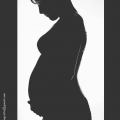 Een wonderlijke zwangerschap: “Ik kan het gevoel dat mijn overleden vader er iets mee te maken heeft niet opzij zetten.”