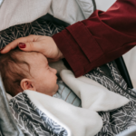 Leonie: “Wat een schatje!”, zei een oude dame tegen mijn baby, wat ze daarna deed vergeet ik nooit meer.. hoe kun je dit doen?”
