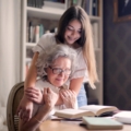 Irma: “Ik belde mijn kleindochter: ‘Ik ben druk oma’, zei ze, ik heb altijd voor ze klaar gestaan, en nu laten ze mij zo hard vallen, het raakt me diep”